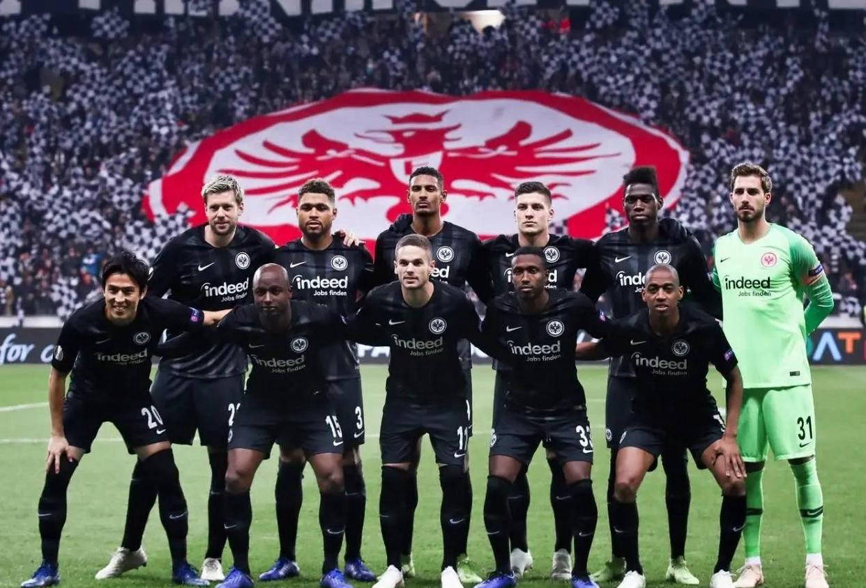 转会期多特蒙德调整名单以备德国杯，刷新队史纪录环节打磨，引发热议，高层口径保持一致的简单介绍